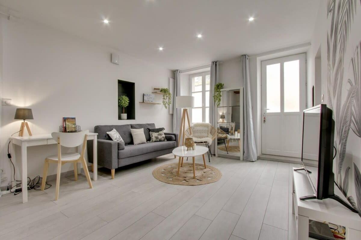 Palm House Sauna City Center Ideal Insead 퐁텐블로 외부 사진